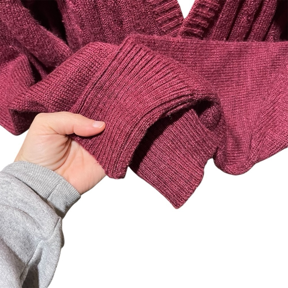 Men's Vinatge Cable Knit Cardigan Sweater - Rich Burgundy Large Wool - Picture 5 of 9